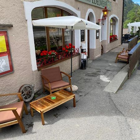 Gasthaus Edelweiss Langwies Ngoại thất bức ảnh