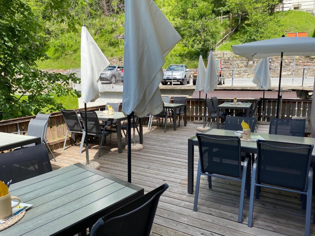Gasthaus Edelweiss Langwies Ngoại thất bức ảnh