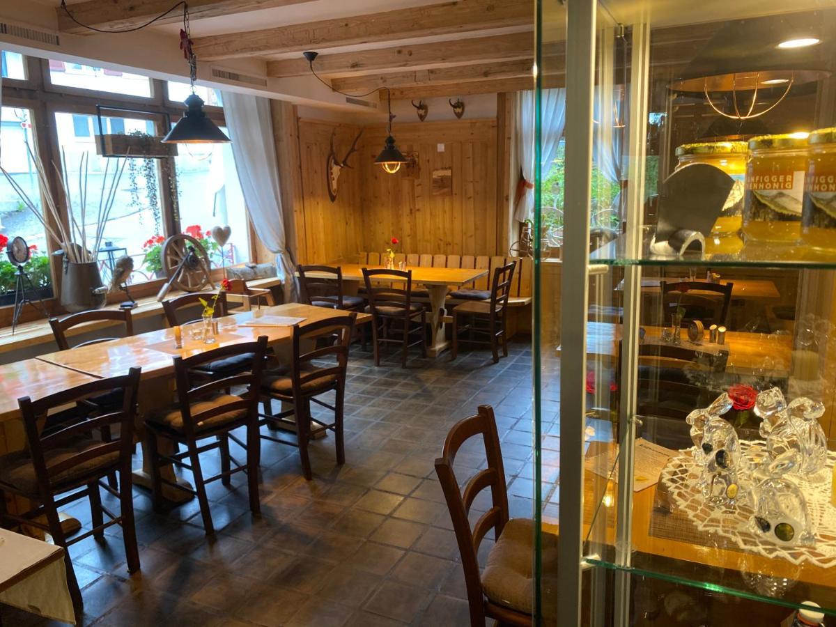 Gasthaus Edelweiss Langwies Ngoại thất bức ảnh